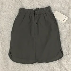 Lululemon on the fly skirt